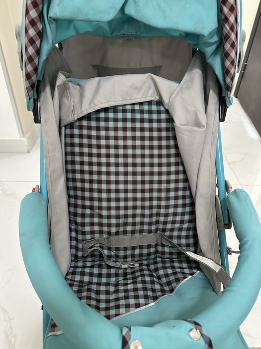 Коляска прогулочная