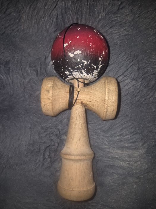 Vand Sau Schimb Kendama X