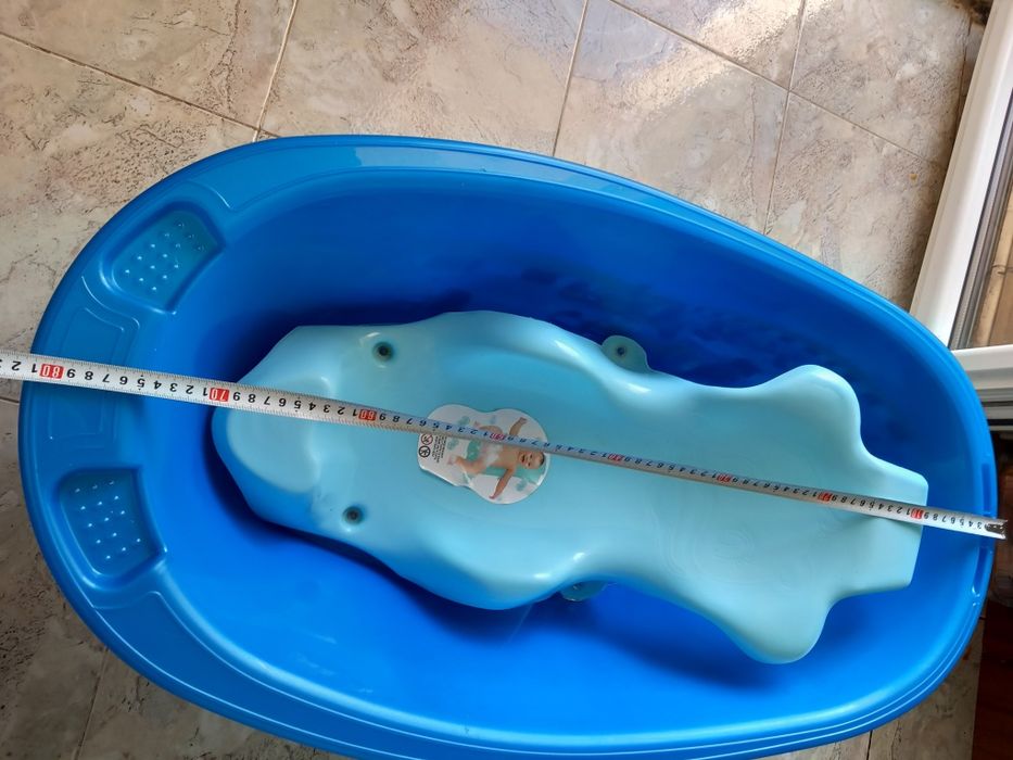 Бебешко корито за момченце със стойка за къпане