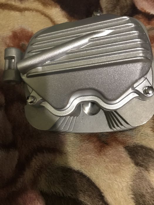 Головка цилиндра в сборе