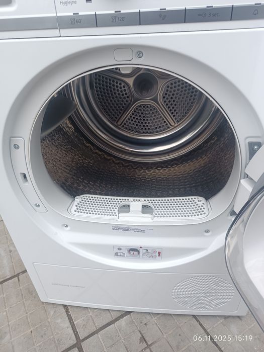 Сушилня siemens IQ 700