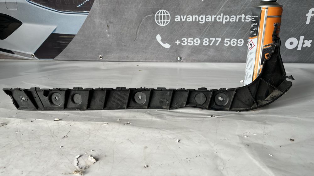 Лява скоба за задна броня Ford Transit Custom