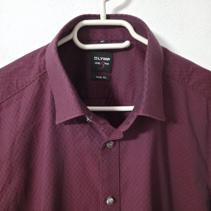 Cămașă Olymp Level 5 roșie– smart casual, perfectă