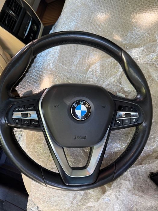 Волан БМВ г20 врибрация,пера