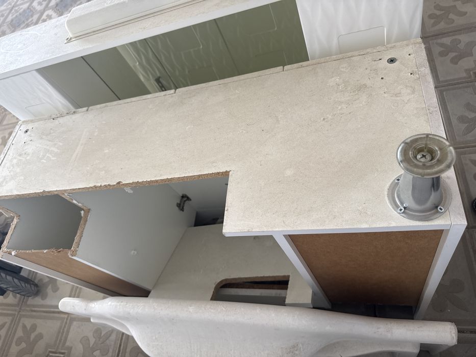 Продам мебелт, на раквину с раквиной