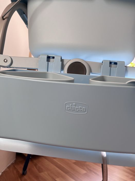 Vand cadita Chicco cu suport de infasat in stare foarte buna