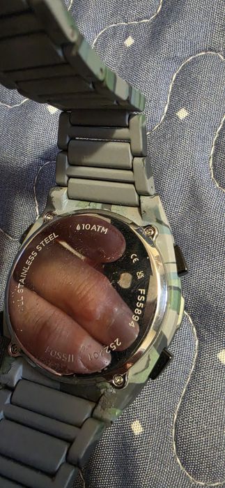 Vând ceas solar Fossil