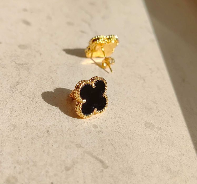 Златни обеци с черен оникс - Van Cleef & Arpels VCA Vintage Alhambrа