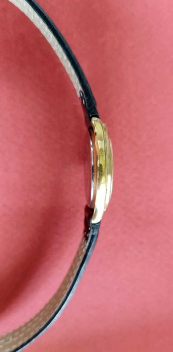 Позлатен дамски часовник HEMERA с японски механизъм