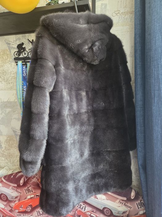 Продаю норковую шубу