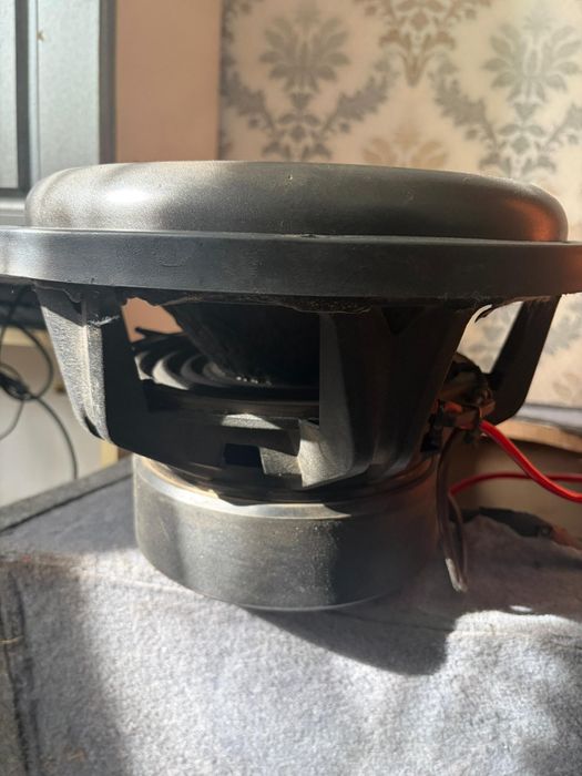 Продам Сабуфер с усилителем (саб, буфер, моноблок, усь)ЦЕНА ДО ВЫХОДНЫ