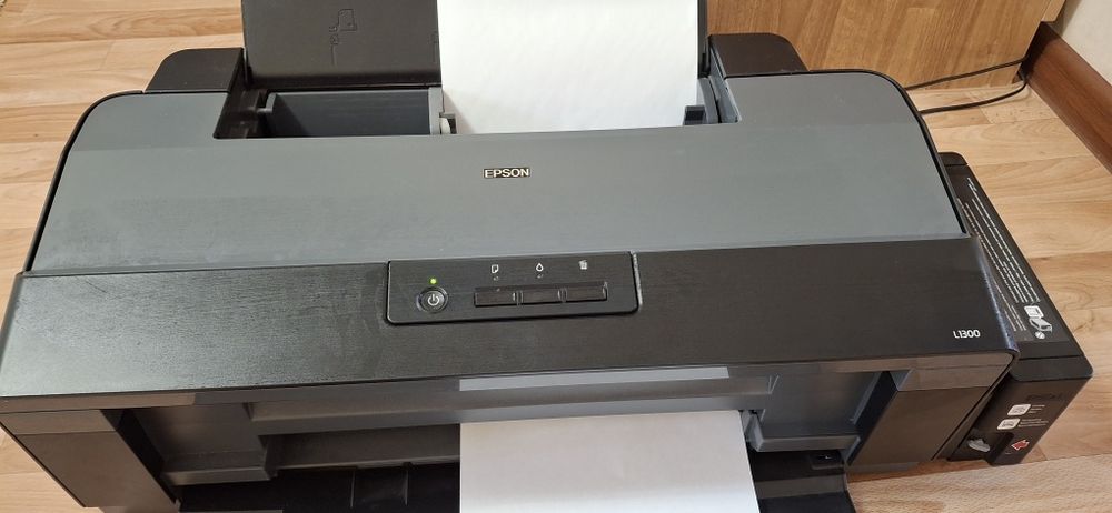 Epson L1300 — Принтер A3+ с СНПЧ, срочно