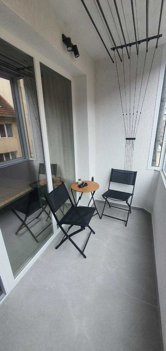 Отдавам под наем 3-стаен апартамент Варна Лятно кино Тракия