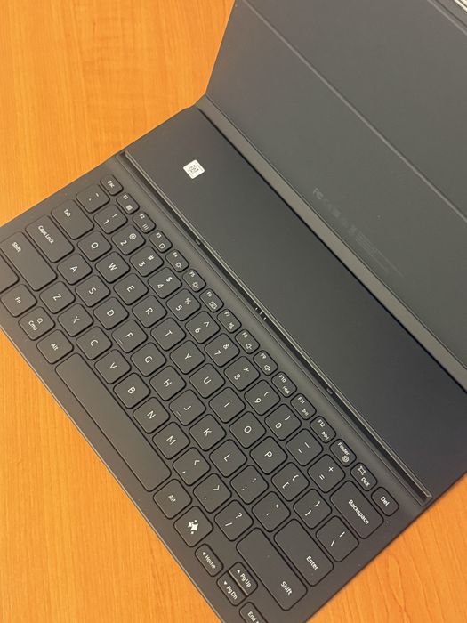 Husa cu Tastatura Samsung Tab S10/S9 Ultra
