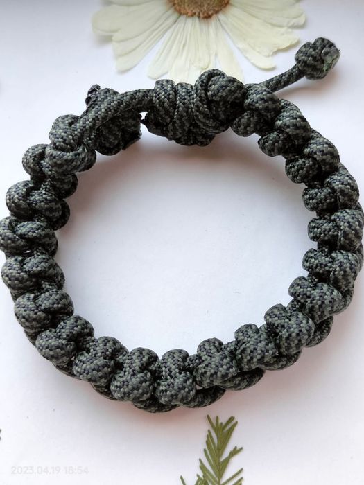 Продам браслеты ручной работы