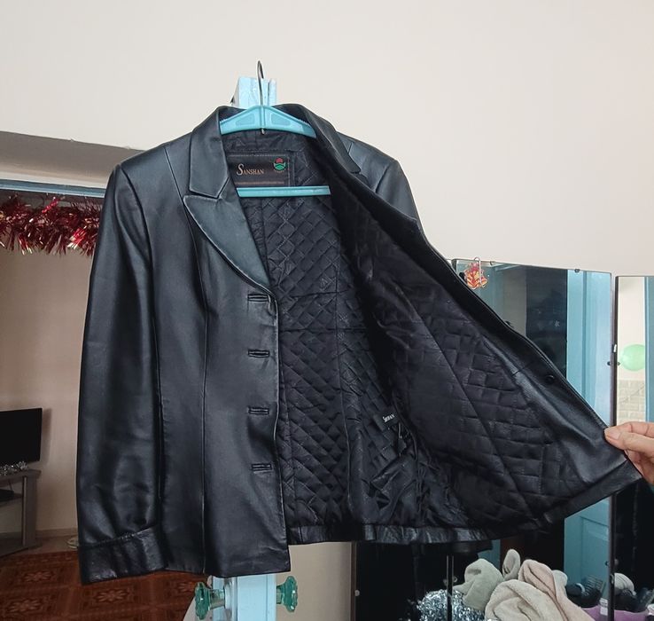 Пиджак кожаный,  женский. Размер 46- 48