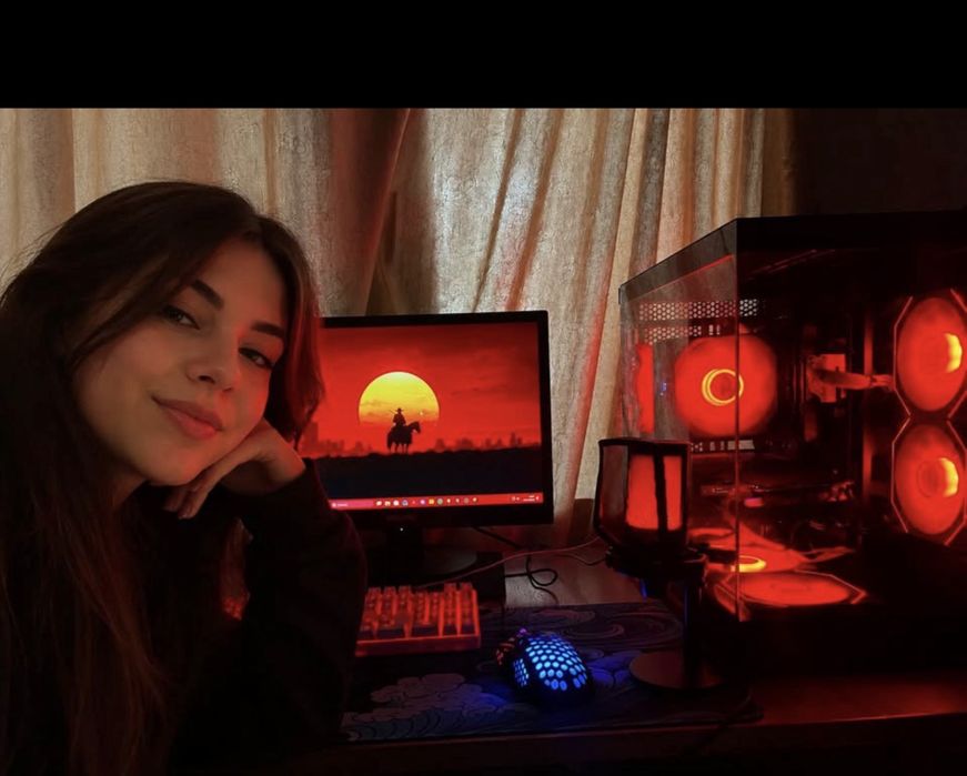 VAND SCHIMB PC De gaming  cu masinii
