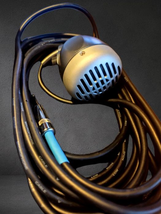 Superlux D112 Инструментален динамичен микрофон за хармоника и други.