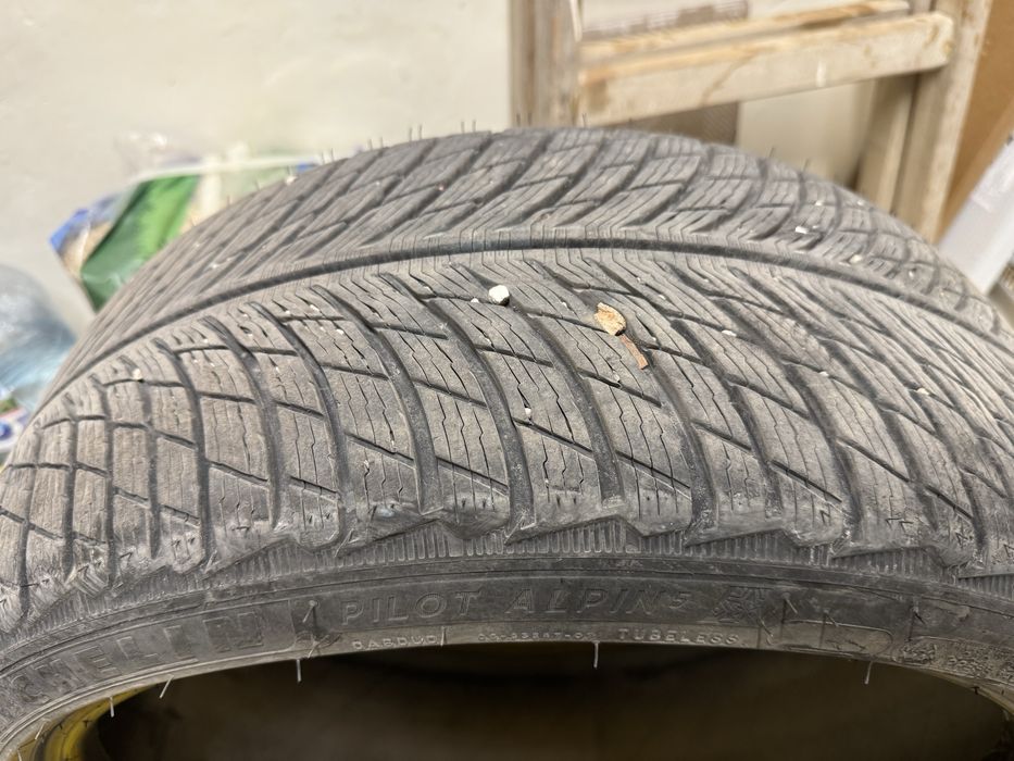 Michelin Pilot Alpin 5 255/35/21