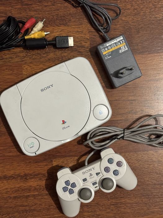 Sony Playstation one (с неисправностью)
