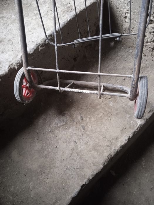 Железная тачка для базаров