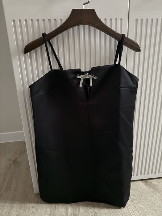 Платье черное H&M
