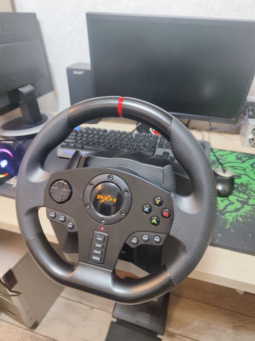 Продам игровой руль для ПК