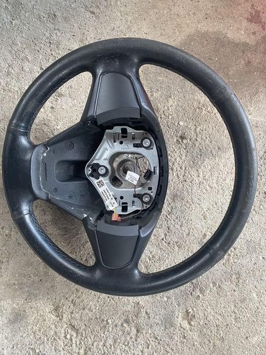 Piese bmw e87 120 d