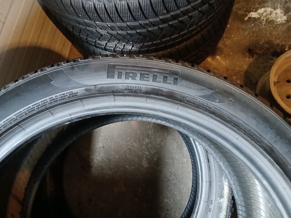 Anvelope iarna 325/35/R 22