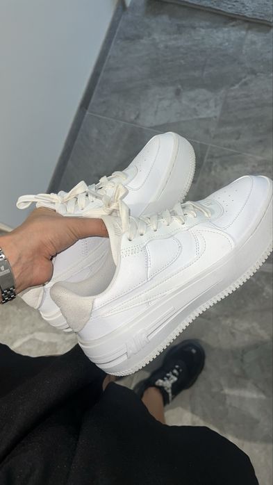 обувки nike air force 1