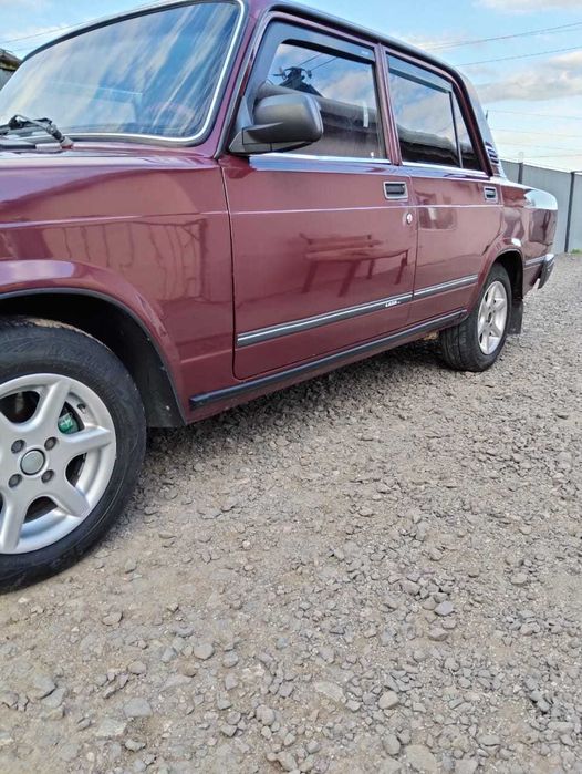 ВАЗ (Lada) 2107) (Имеется торг)