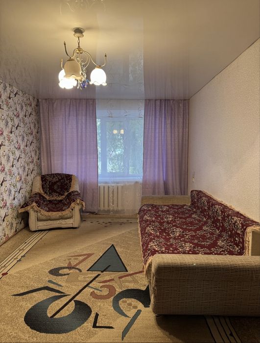 Сдам 2х комнатную в 16 мкр.