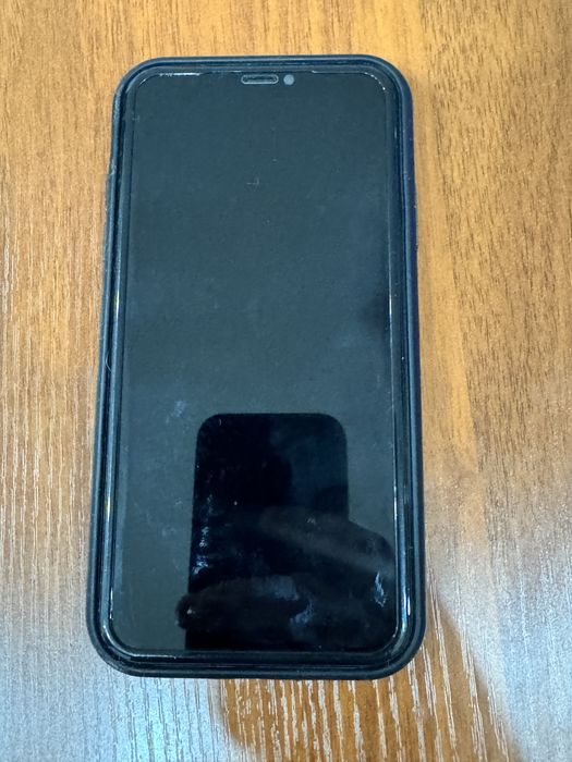 Продам Iphone 11 64GB
