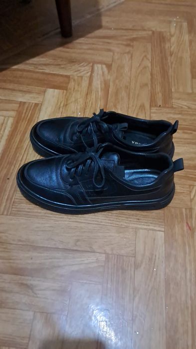 Продам обувь лето осень