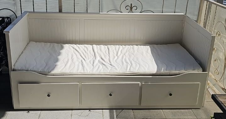 Кровать ikea 200/160 кушетка хемнес