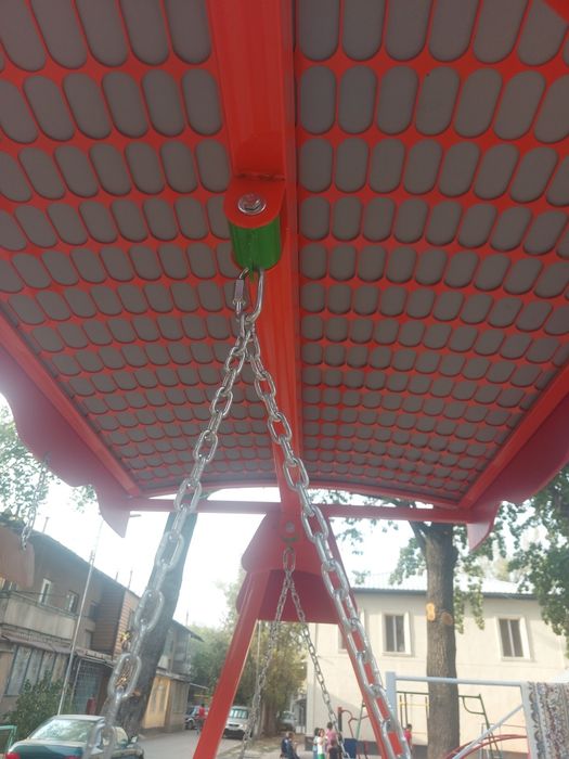 Продам качелю есть торг