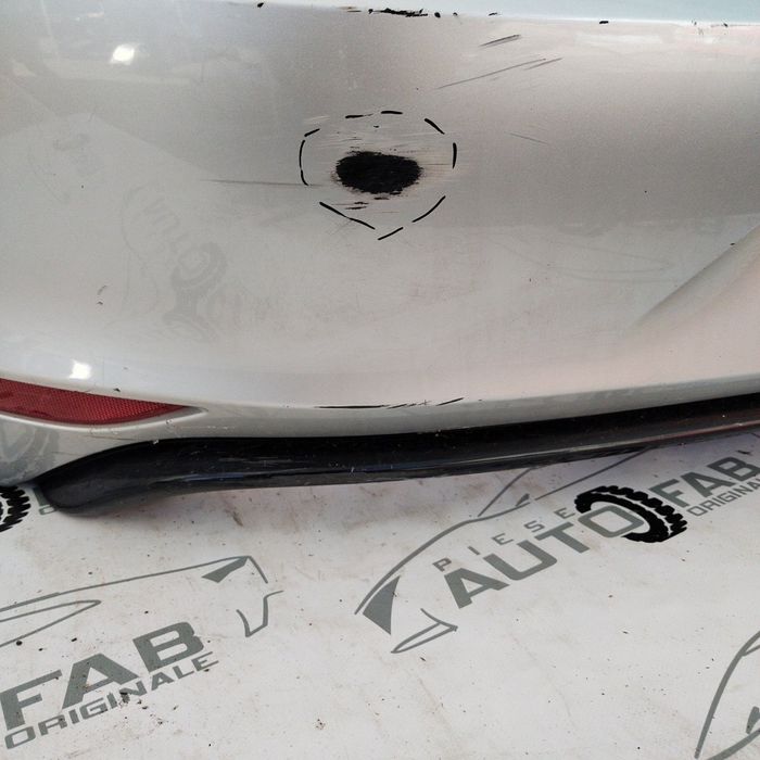 Bara spate Volkswagen Golf 7 R an 2013-2014-2015-2016-2017