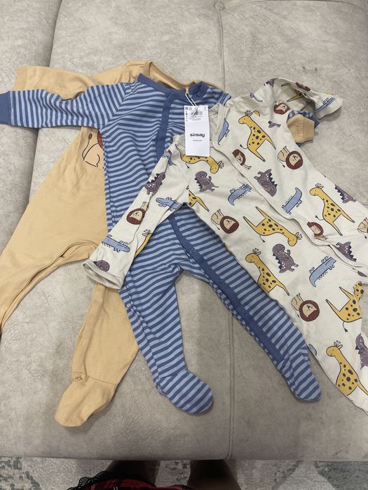 Продам новый боди малышам