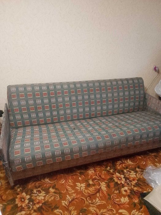 Продам диван не дорого