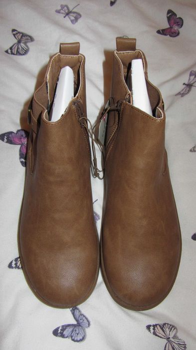 CRAFTED нови боти, 35 номер, стелка 22,5 см