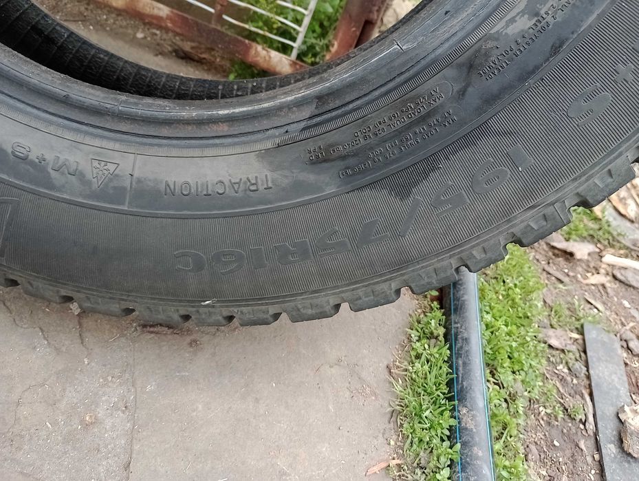 всесезони гуми почти нови гуми