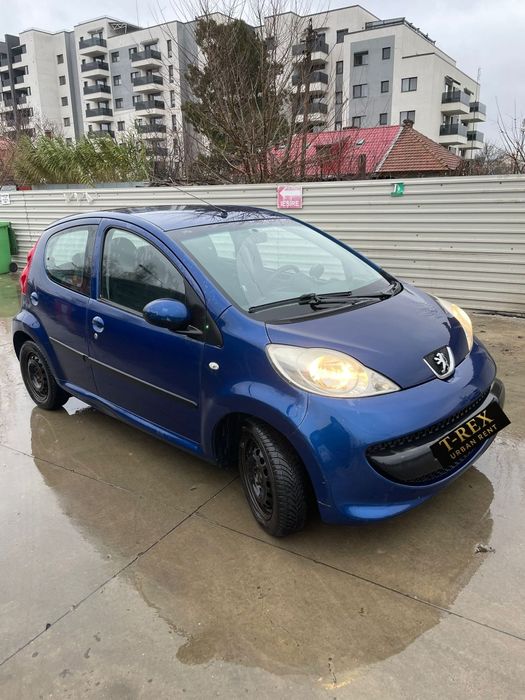 Inchiriere auto/Rent a car-food delivery GLOVO TAZZ BOLT FOOD/uz pers