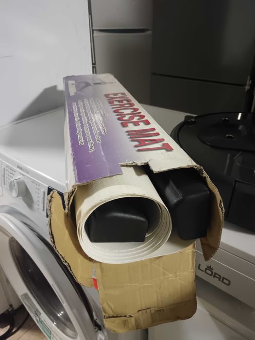 Фитнес постелка / Exercise Mat – за тренировки у дома