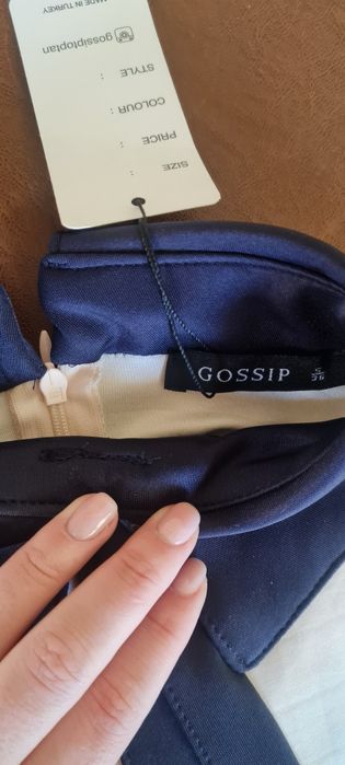 НАМАЛЕНА Стилна рокля р-р С-М