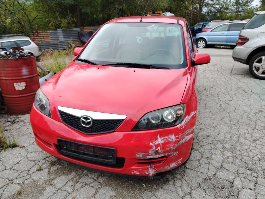 Mazda 2 1.25i facelift 2005г. на части