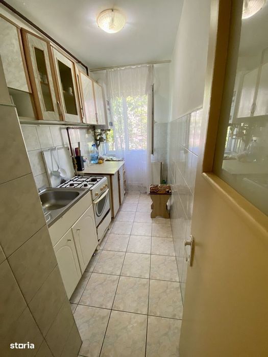 KM 4-5 PIATA-apartament 3 camere cu gaze