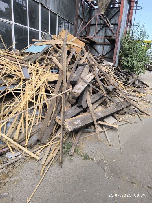 Продам дрова срочно самовывоз