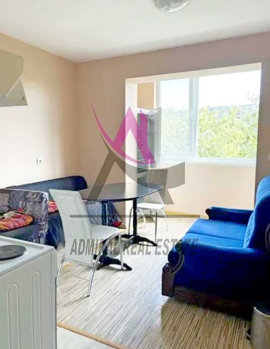 Дава се под наем Тристаен апартамент в Варна, Левски - 65 кв.м за 498.27 € - Снимка #1