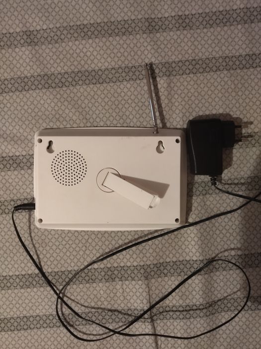 Часы электронные настольные