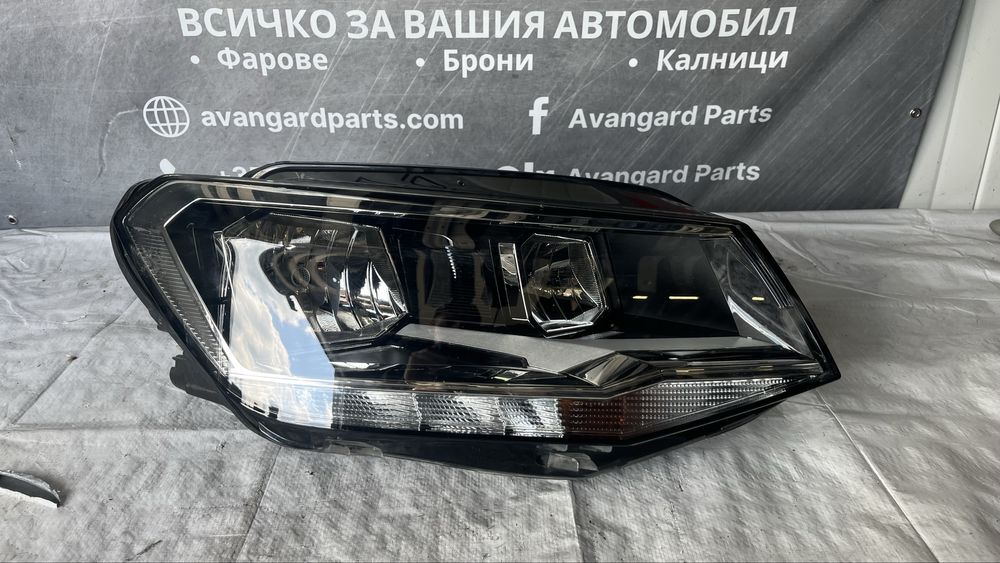 2 броя Десен фар VW Caddy 2018-